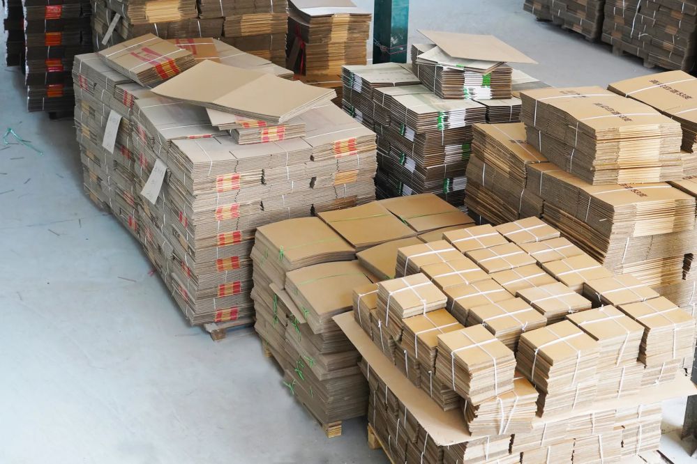 ამოჭრა მუყაოს შეფუთვა